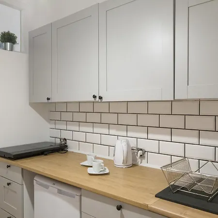 Lovely In The Old Town Apartment